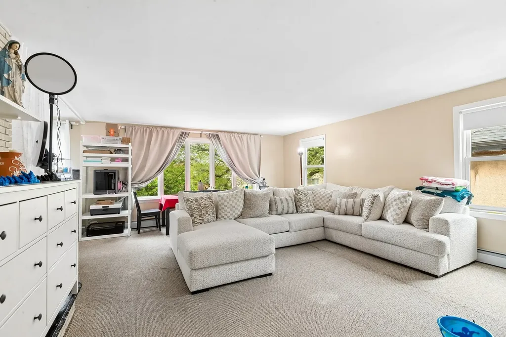2225 West Touhy Avenue Chicago IL 60645