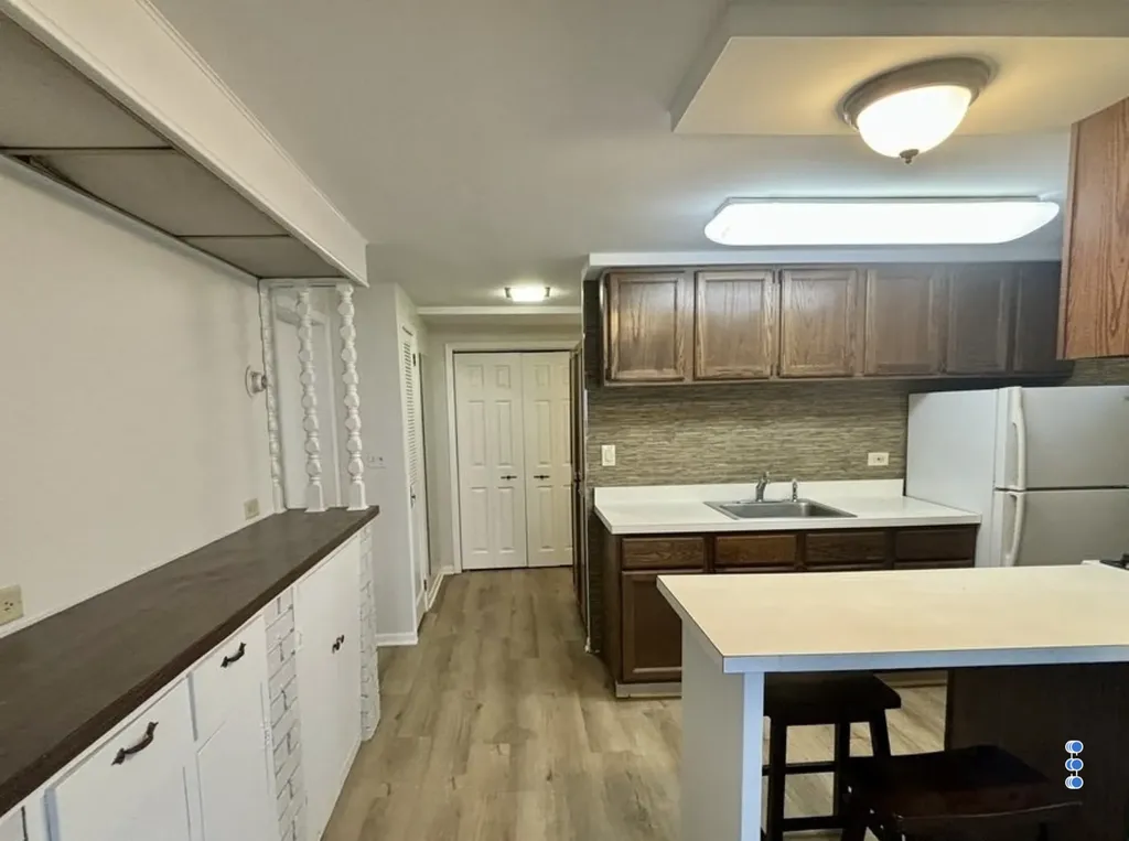 2225 West Touhy Avenue Chicago IL 60645