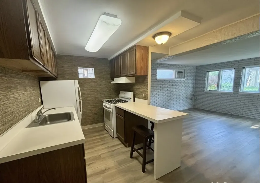 2225 West Touhy Avenue Chicago IL 60645