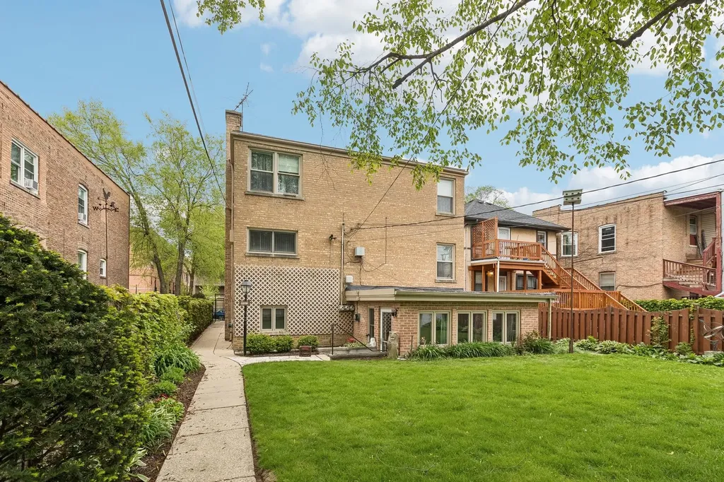 2225 West Touhy Avenue Chicago IL 60645