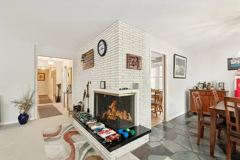 2225 West Touhy Avenue Chicago IL 60645