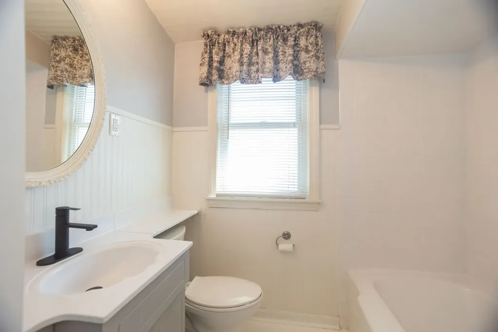 3924 North Oconto Avenue Chicago IL 60634