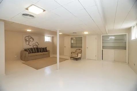 3924 North Oconto Avenue Chicago IL 60634