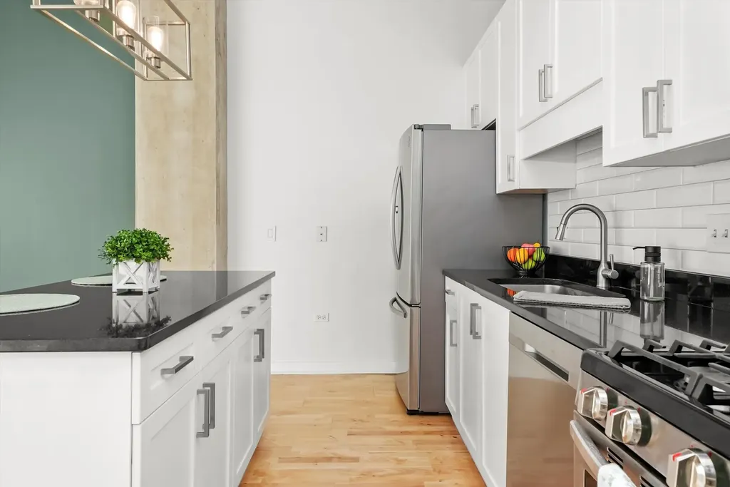 50 East 16th Street Chicago IL 60616