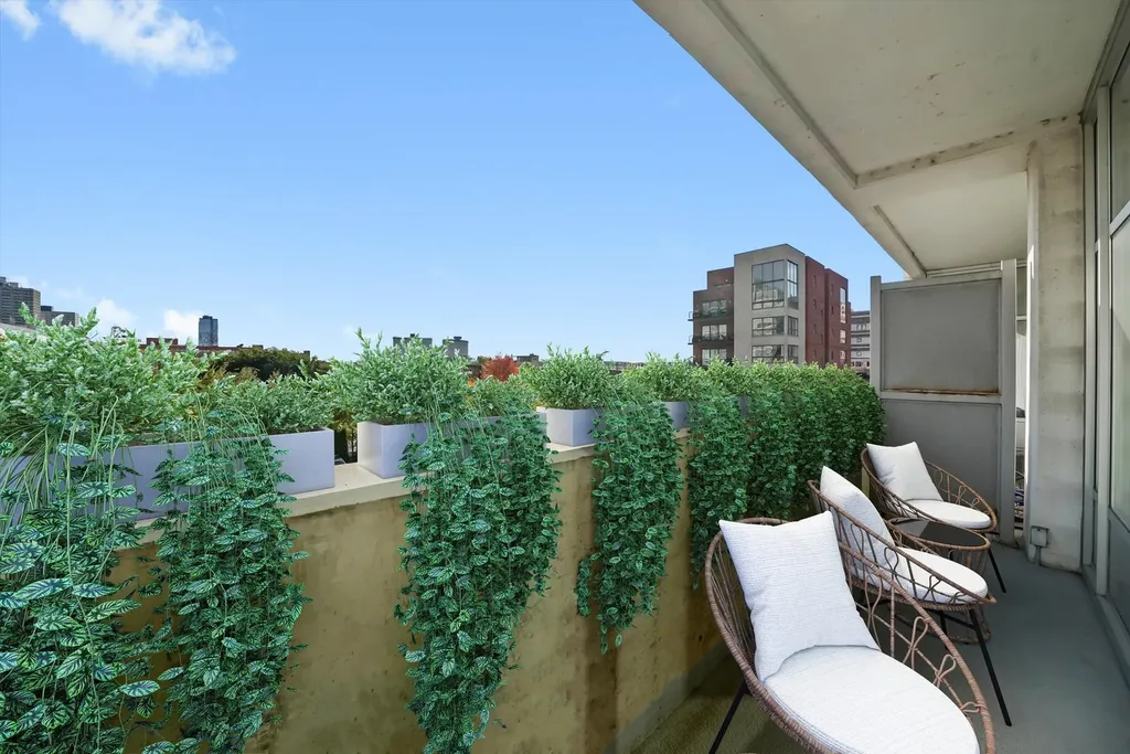 50 East 16th Street Chicago IL 60616