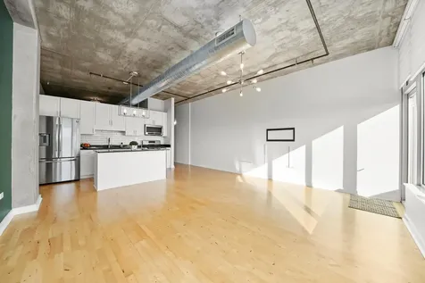 50 East 16th Street Chicago IL 60616