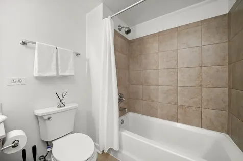 50 East 16th Street Chicago IL 60616