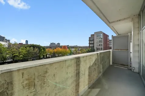 50 East 16th Street Chicago IL 60616