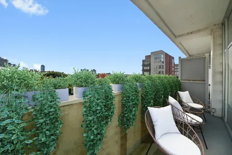50 East 16th Street Chicago IL 60616