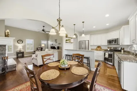 20809 Bunker Hill Road Marengo IL 60152