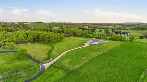 20809 Bunker Hill Road Marengo IL 60152