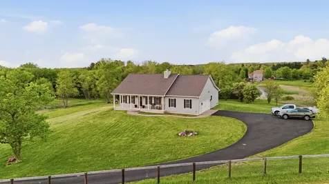20809 Bunker Hill Road Marengo IL 60152