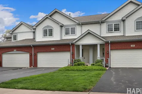 703 Owl Creek Lane Gurnee IL 60031