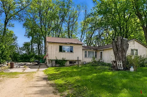 1622 Chicago Street Dixon IL 61021