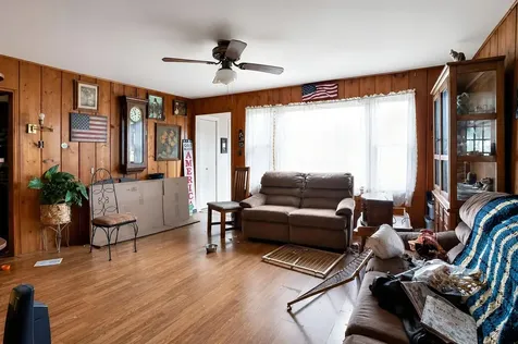 1622 Chicago Street Dixon IL 61021