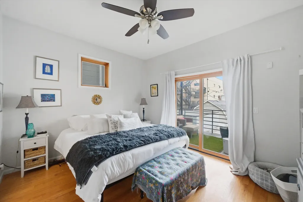 2416 West Thomas Street Chicago IL 60622