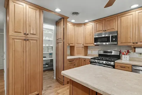 401 Turkey Farm Road Mahomet IL 61853