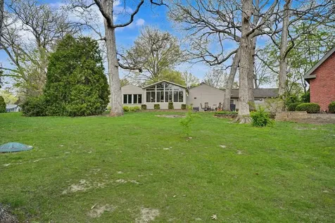 401 Turkey Farm Road Mahomet IL 61853