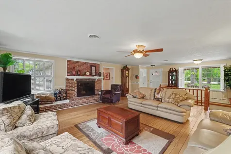 401 Turkey Farm Road Mahomet IL 61853