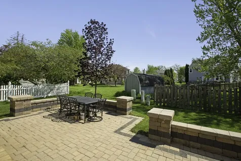 17 Buchanan Lane Streamwood IL 60107