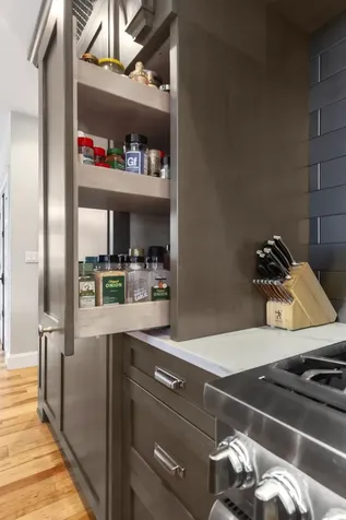 205 West Cook Avenue Libertyville IL 60048