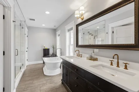 205 West Cook Avenue Libertyville IL 60048