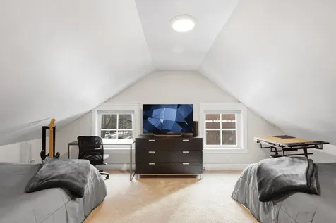 205 West Cook Avenue Libertyville IL 60048