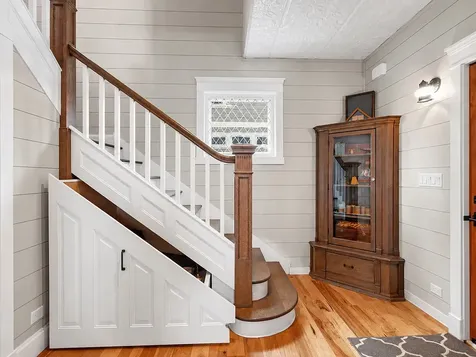 205 West Cook Avenue Libertyville IL 60048