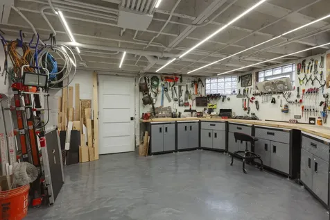 205 West Cook Avenue Libertyville IL 60048