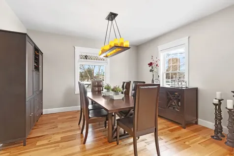 205 West Cook Avenue Libertyville IL 60048