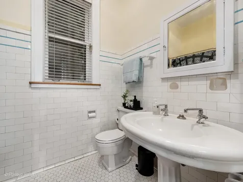2330 North Kedzie Boulevard Chicago IL 60647