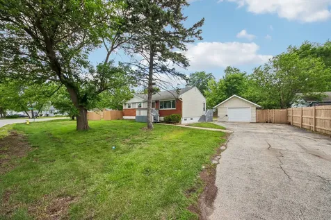 18120 West Big Oaks Road Grayslake IL 60030
