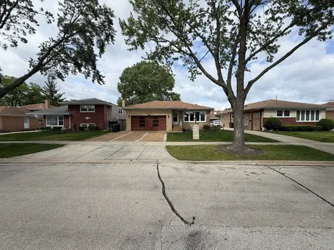 8908 Ozark Avenue Morton Grove IL 60053