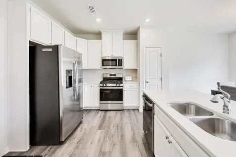 3373 Helene Rieder Drive Montgomery IL 60538