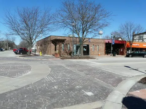 102-106 Center Street Grayslake IL 60030