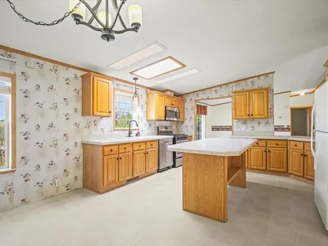 8438 Hickory Tree Drive Machesney Park IL 61115