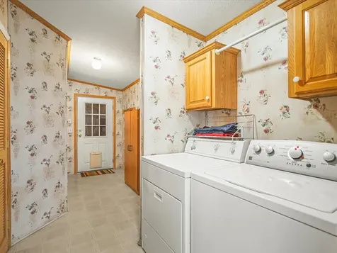8438 Hickory Tree Drive Machesney Park IL 61115