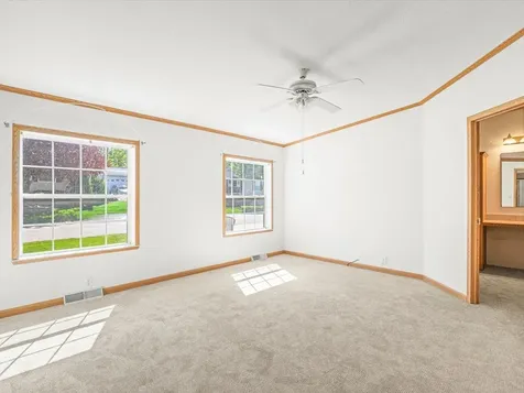8438 Hickory Tree Drive Machesney Park IL 61115