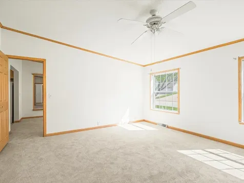 8438 Hickory Tree Drive Machesney Park IL 61115