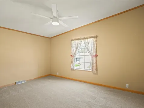 8438 Hickory Tree Drive Machesney Park IL 61115