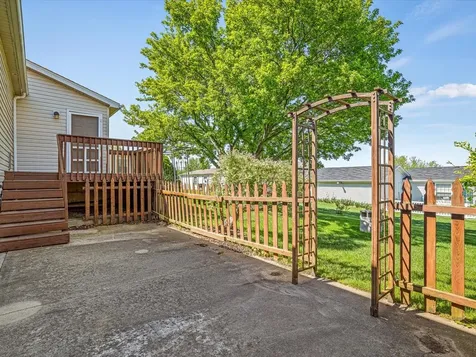 8438 Hickory Tree Drive Machesney Park IL 61115
