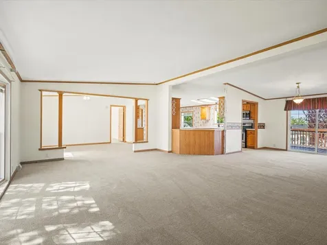 8438 Hickory Tree Drive Machesney Park IL 61115