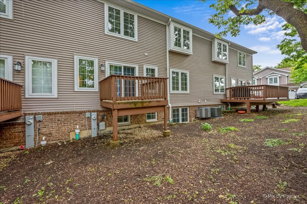 3822 Ashley Court Rolling Meadows IL 60008