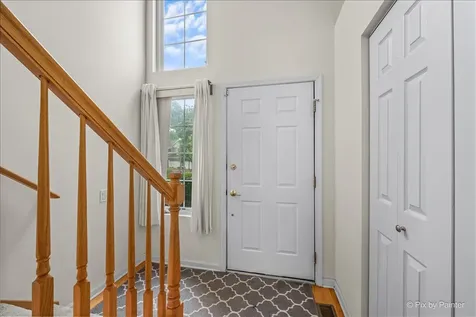 3822 Ashley Court Rolling Meadows IL 60008
