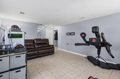 1035 East Plate Drive Palatine IL 60074
