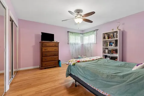 571 26TH Avenue Court East Moline IL 61244