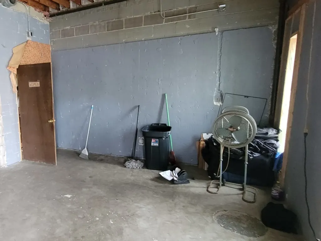 4447 West Belmont Avenue Chicago IL 60641