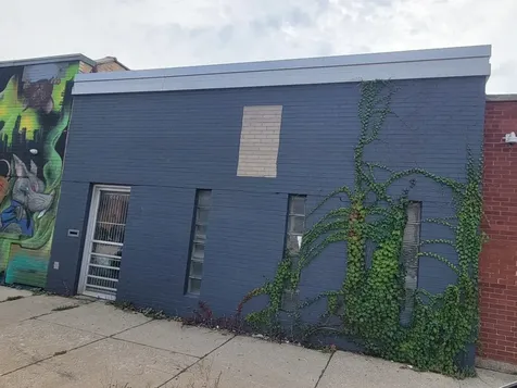 4447 West Belmont Avenue Chicago IL 60641