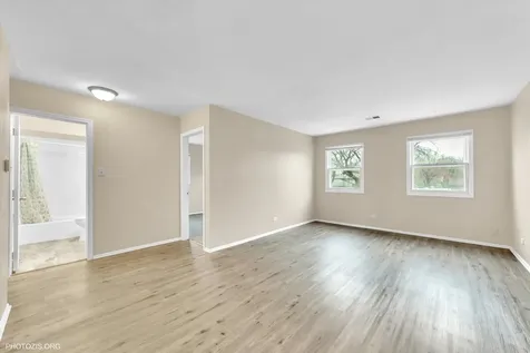 4032 216TH Street Matteson IL 60443