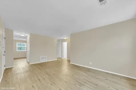 4032 216TH Street Matteson IL 60443